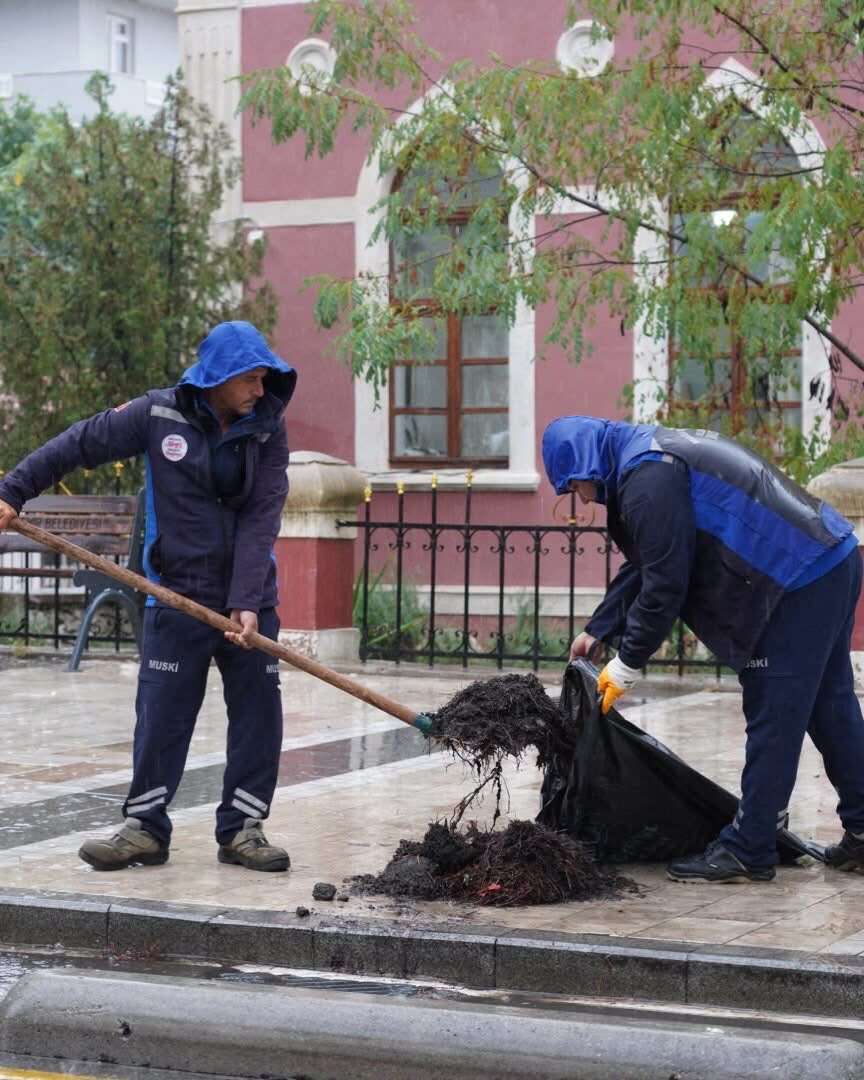 Muğla’da Sağanak Mesaisi: MUSKİ Ekipleri 13 İlçede Teyakkuzda 3